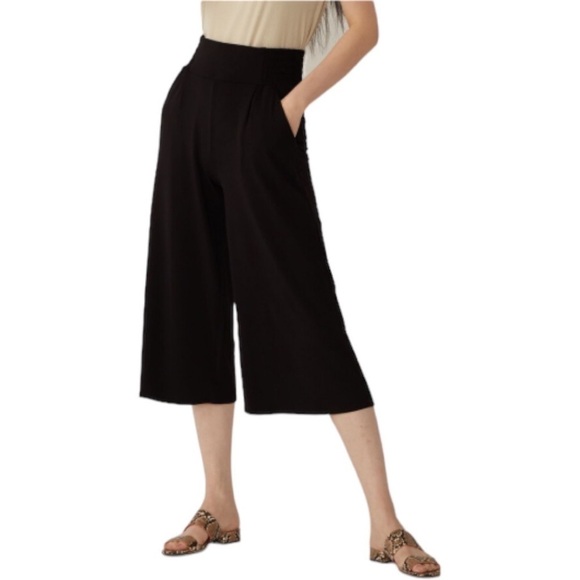 LNBF Bamboo Viscose High Rise White Wide Leg Culottes Women's XS Capris Cropped - Picture 8 of 8